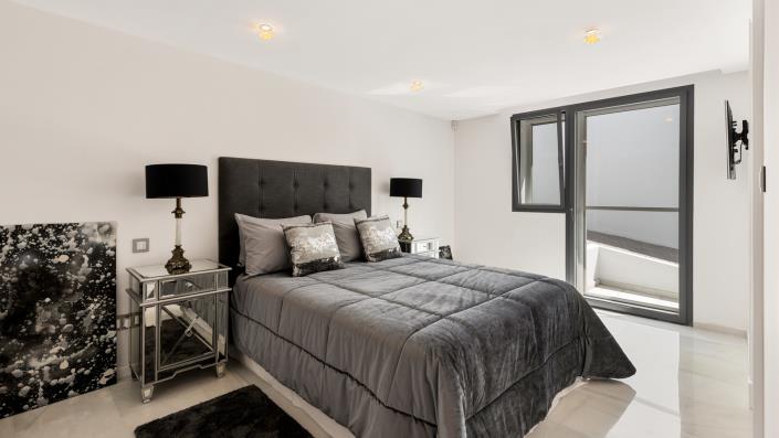 Image No.40-6 Bed Villa for sale