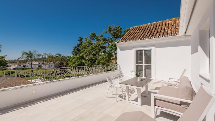 Image No.41-6 Bed Villa for sale