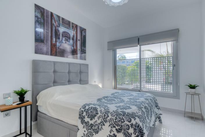 Image No.22-3 Bed Apartment for sale