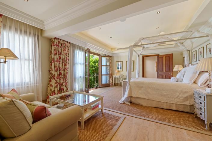 Image No.6-6 Bed Villa for sale