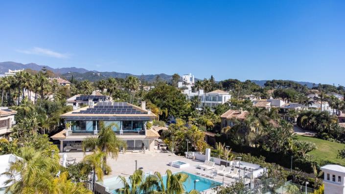 Image No.27-8 Bed Villa for sale