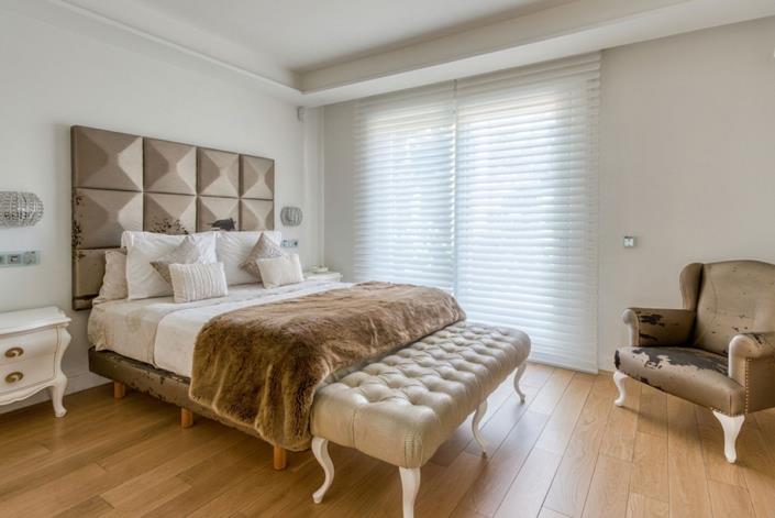 Image No.32-8 Bed Villa for sale