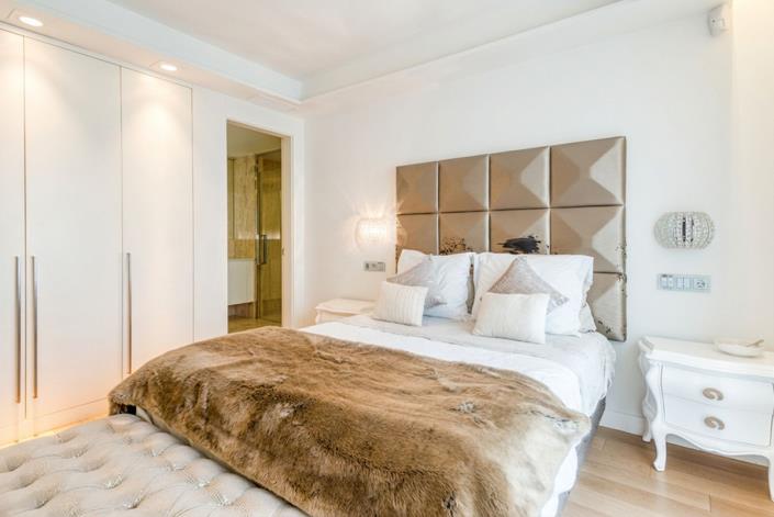 Image No.33-8 Bed Villa for sale