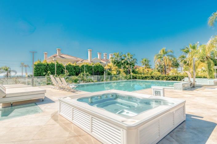 Image No.42-8 Bed Villa for sale