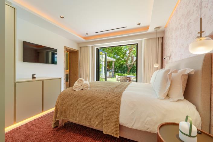 Image No.19-5 Bed Villa for sale