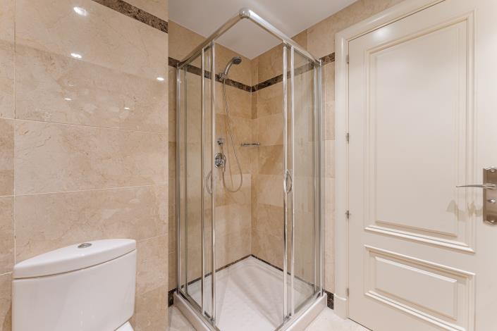 Image No.27-3 Bed Apartment for sale