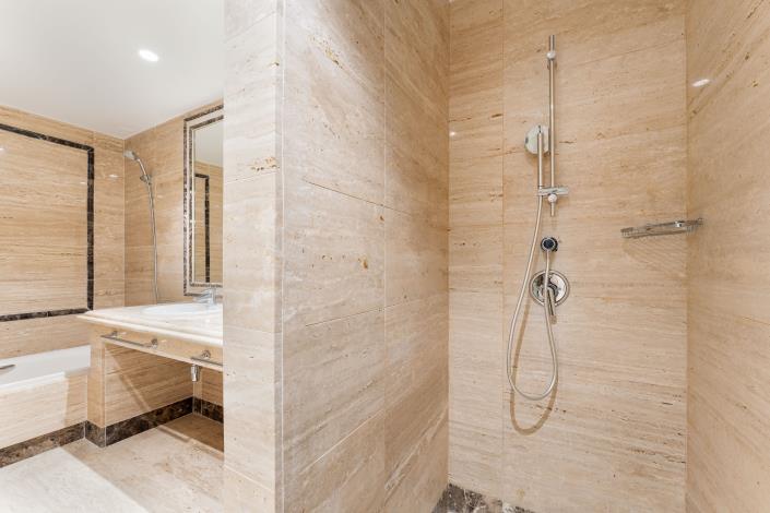 Image No.29-3 Bed Apartment for sale