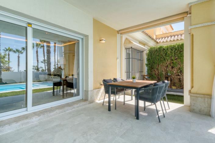 Image No.27-4 Bed Semi-Detached for sale