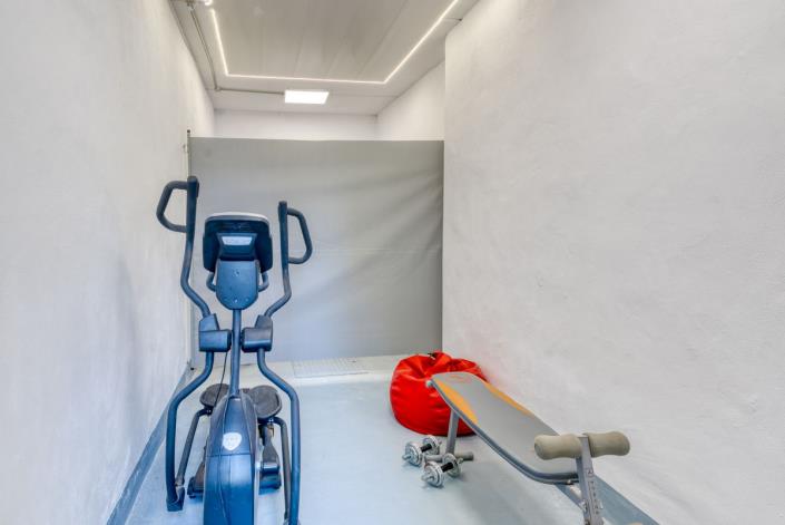 Image No.30-4 Bed Semi-Detached for sale