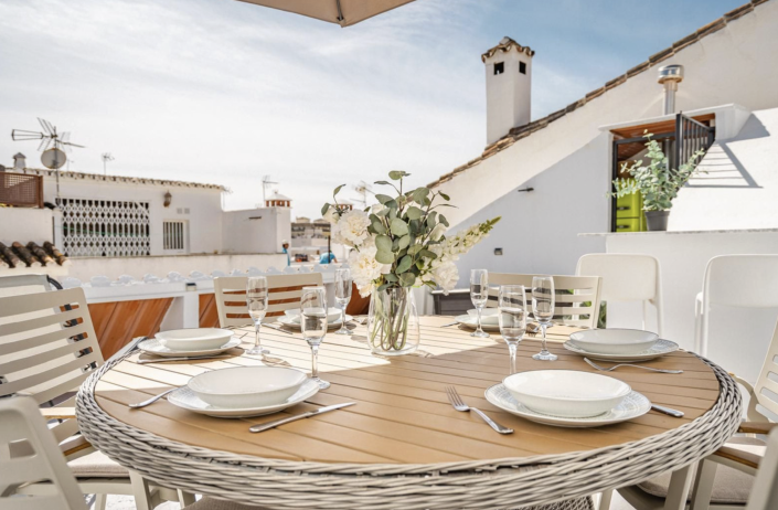 Image No.3-2 Bed Townhouse for sale