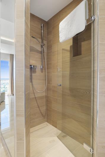 Image No.29-4 Bed Penthouse for sale