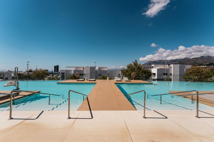 Image No.33-4 Bed Apartment for sale