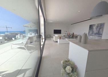 PHOTO-2025-10-06-13-06-17-2