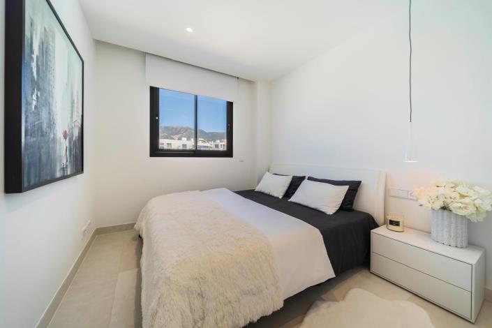 Image No.25-2 Bed Apartment for sale