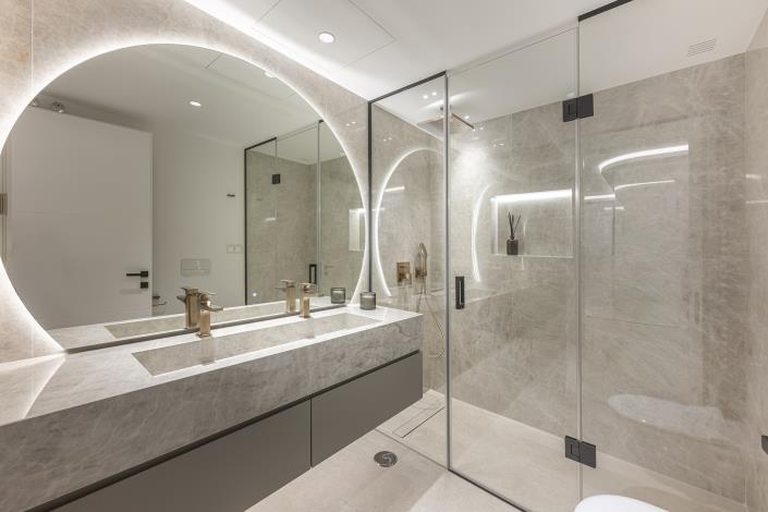 Image No.21-3 Bed Apartment for sale