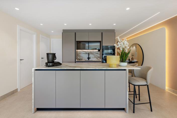 Image No.7-3 Bed Apartment for sale