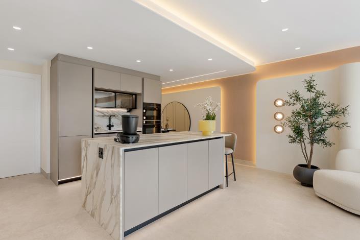 Image No.8-3 Bed Apartment for sale