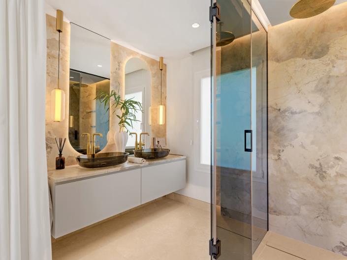 Image No.30-3 Bed Apartment for sale