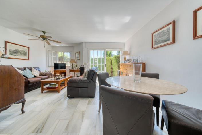 Image No.5-3 Bed Townhouse for sale