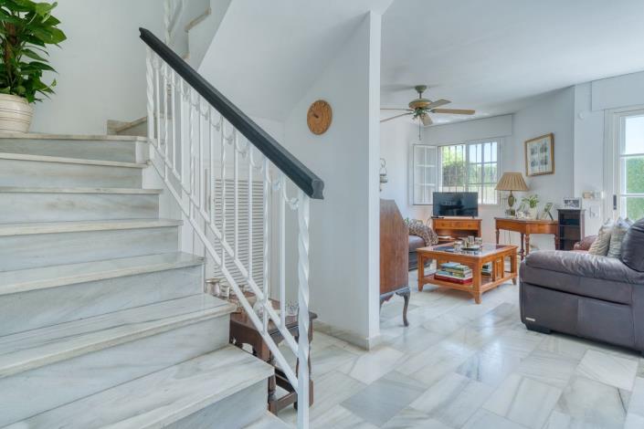 Image No.18-3 Bed Townhouse for sale