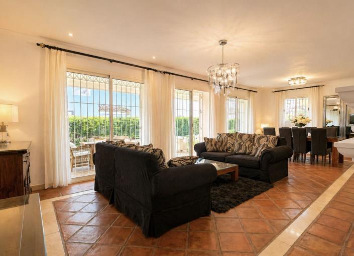 Image No.11-4 Bed Villa for sale