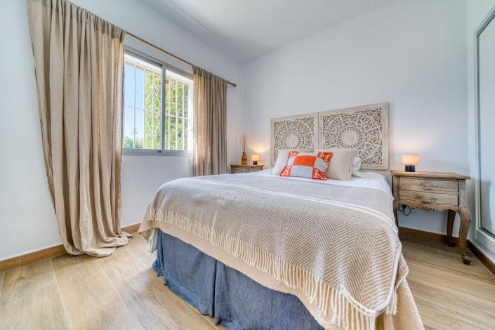 Image No.14-2 Bed Apartment for sale