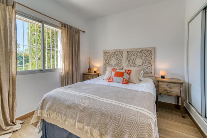 Image No.15-2 Bed Apartment for sale