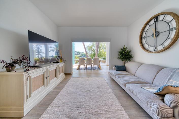 Image No.26-2 Bed Apartment for sale