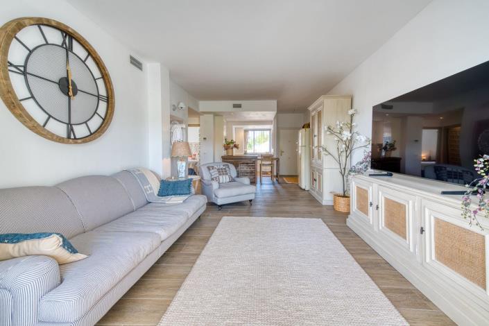 Image No.29-2 Bed Apartment for sale