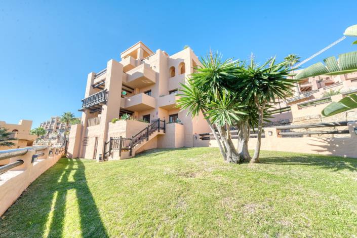 Image No.17-3 Bed Apartment for sale