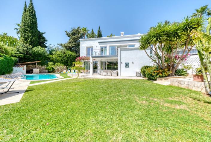 Image No.8-6 Bed Villa for sale