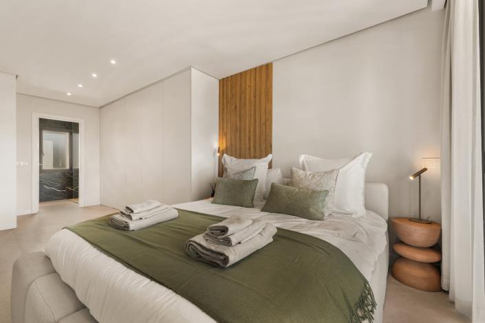 Image No.10-2 Bed Penthouse for sale