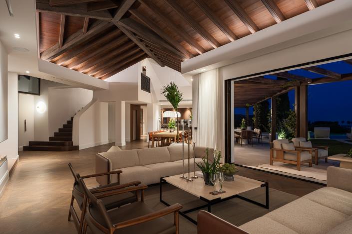 Image No.26-6 Bed Villa for sale