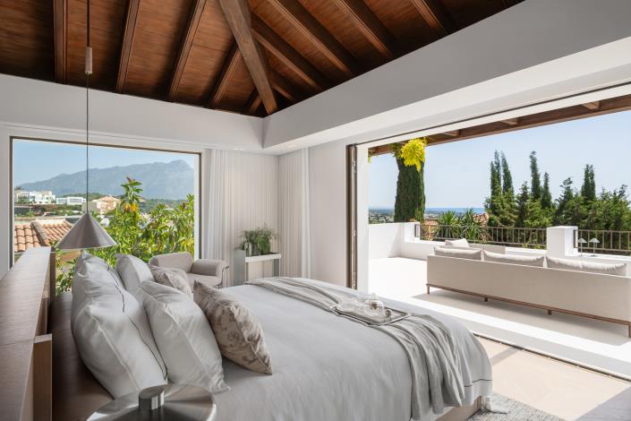 Image No.28-6 Bed Villa for sale