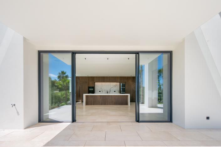 Image No.39-6 Bed Villa for sale
