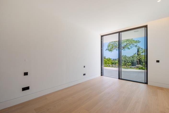 Image No.51-6 Bed Villa for sale