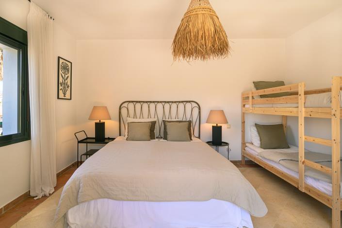 Image No.22-4 Bed Villa for sale