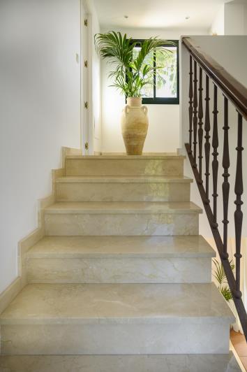 Image No.30-4 Bed Villa for sale