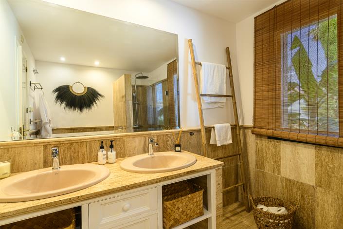 Image No.49-4 Bed Villa for sale
