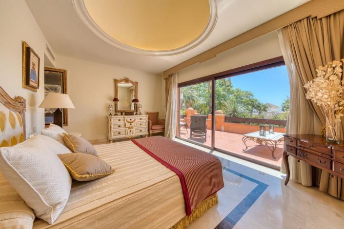 Image No.20-2 Bed Duplex for sale
