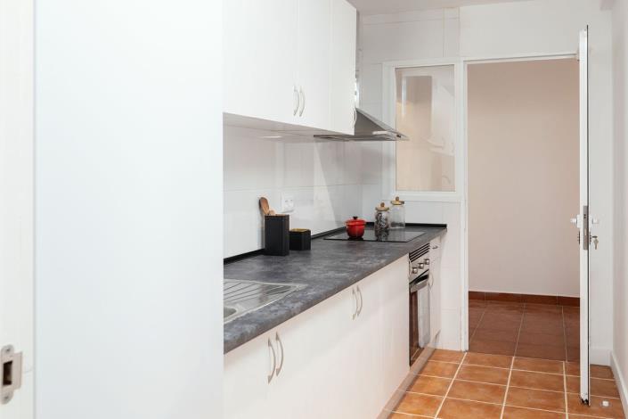 Image No.15-3 Bed Apartment for sale