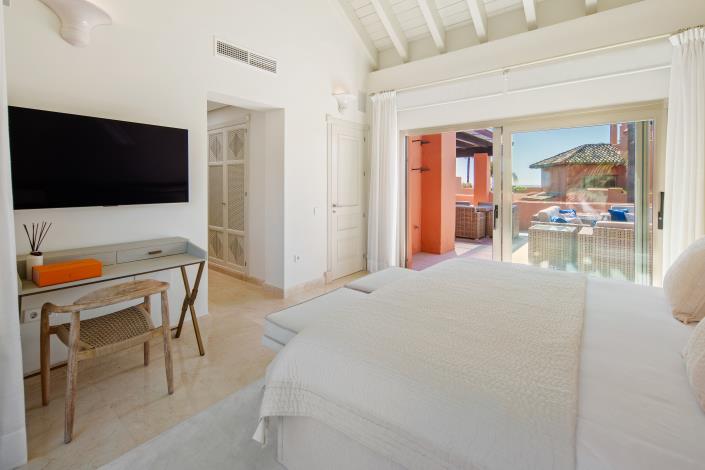 Image No.33-3 Bed Duplex for sale