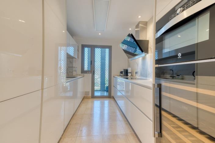 Image No.18-2 Bed Apartment for sale