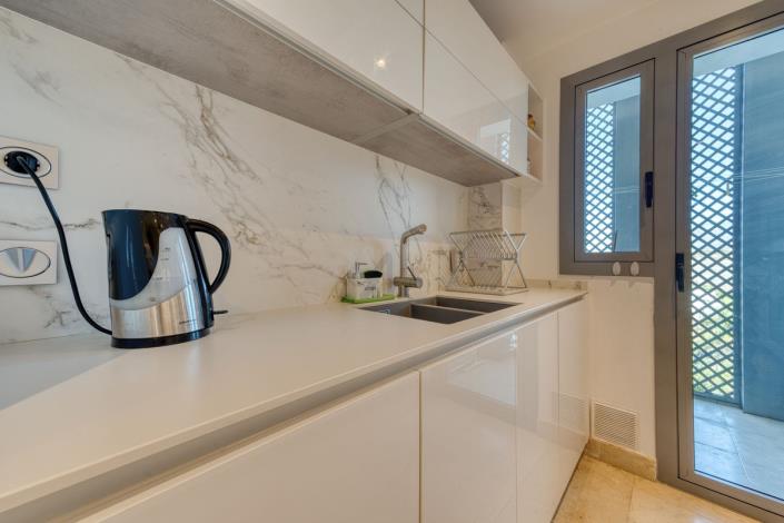 Image No.20-2 Bed Apartment for sale