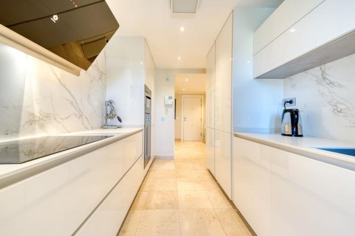 Image No.21-2 Bed Apartment for sale