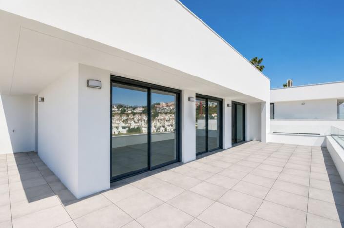 Image No.6-4 Bed Villa for sale
