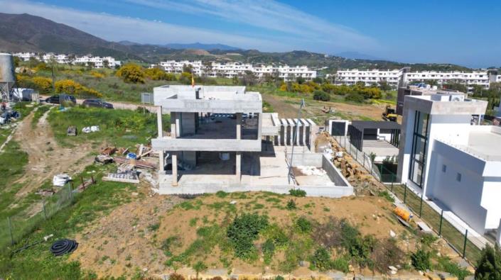 Image No.18-4 Bed Villa for sale