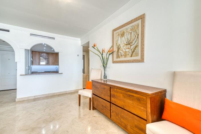 Image No.17-2 Bed Apartment for sale