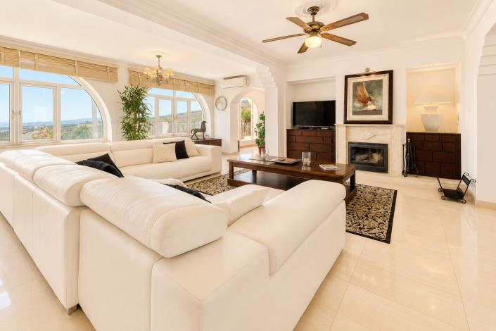 Image No.8-5 Bed Villa for sale