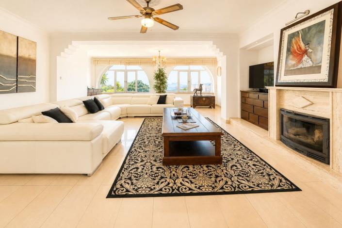 Image No.10-5 Bed Villa for sale